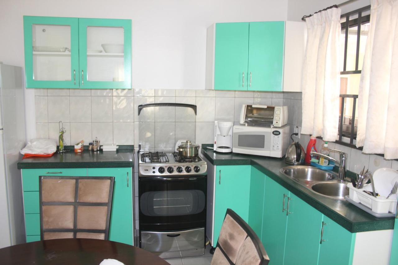 Rachel'S Apartments Paramaribo Szoba fotó